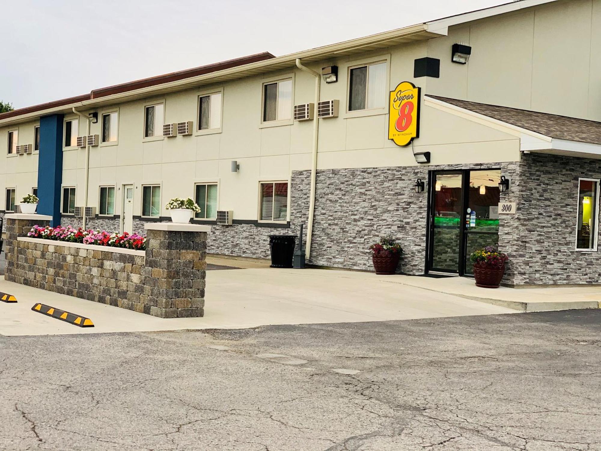 Super 8 By Wyndham Moberly Mo Exterior foto